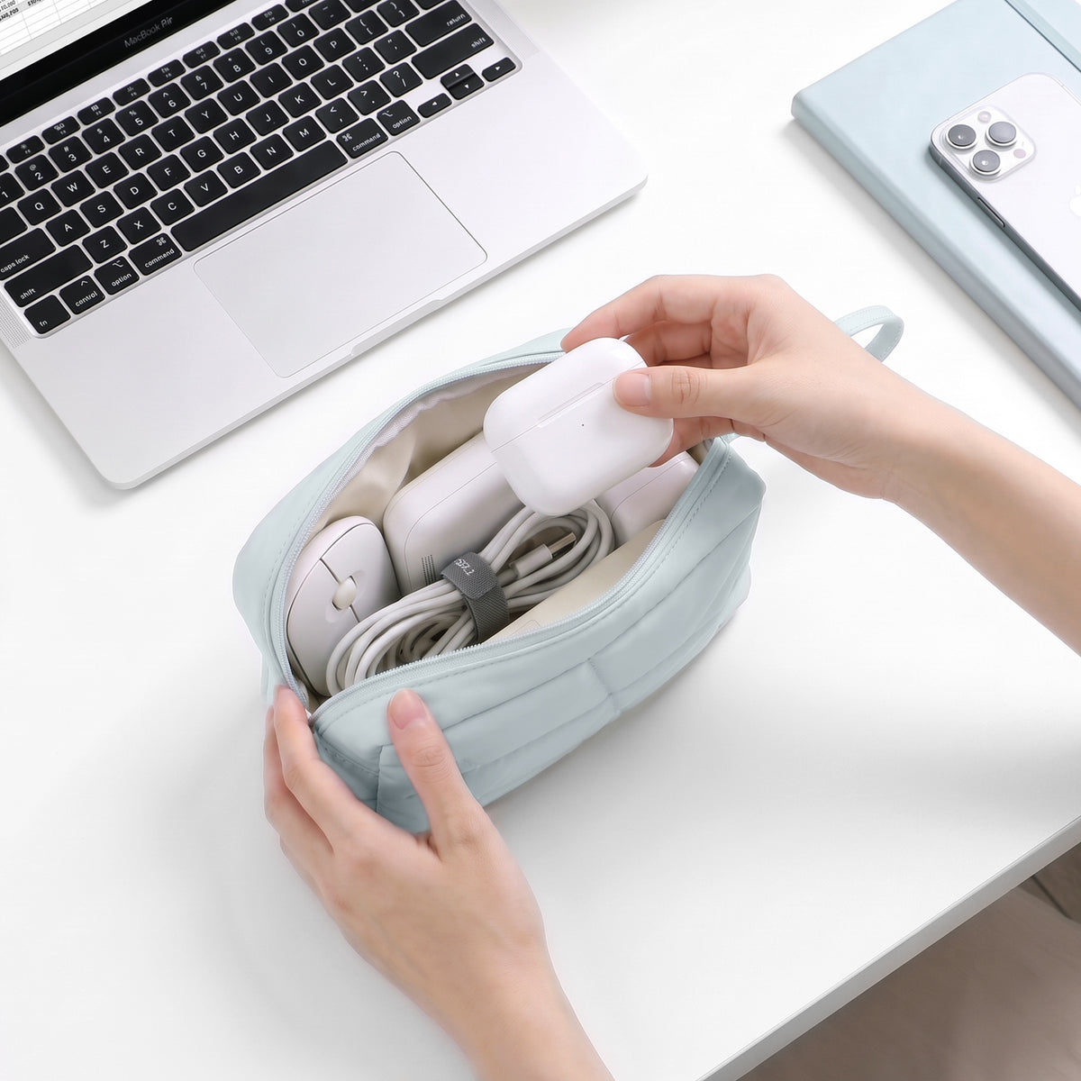 Nori Tech Organizer Pouch