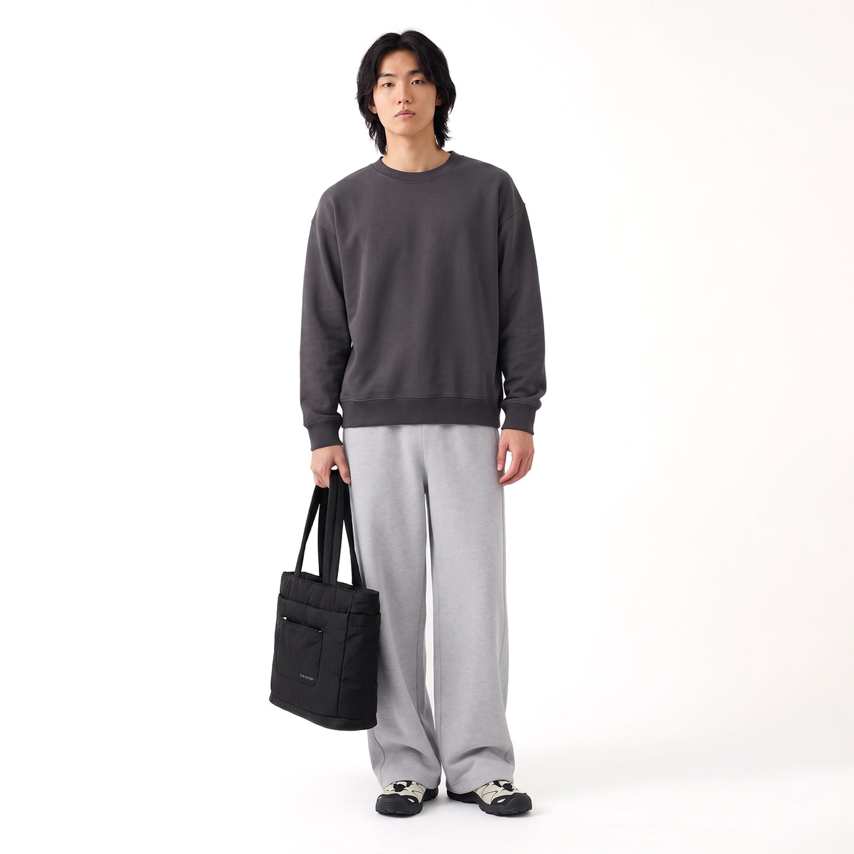 Movia Shoulder Bag