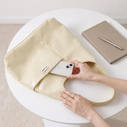 Hobo Shoulder Bag