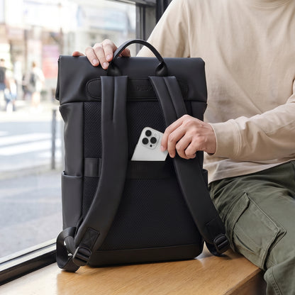 Savvy Men's Backpack