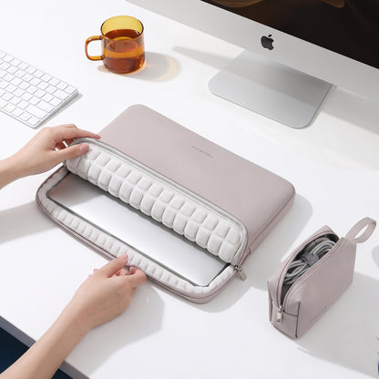 Nemo 13-16 Inch Laptop Sleeve with Storage Pouch